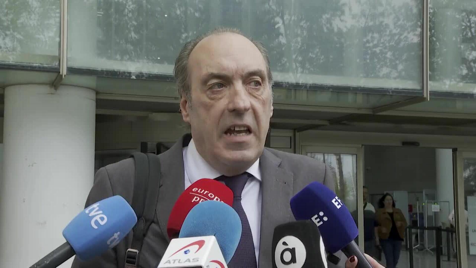 El abogado de la defensa del acusado de los incendios de El Saler cree que le "absolverán"