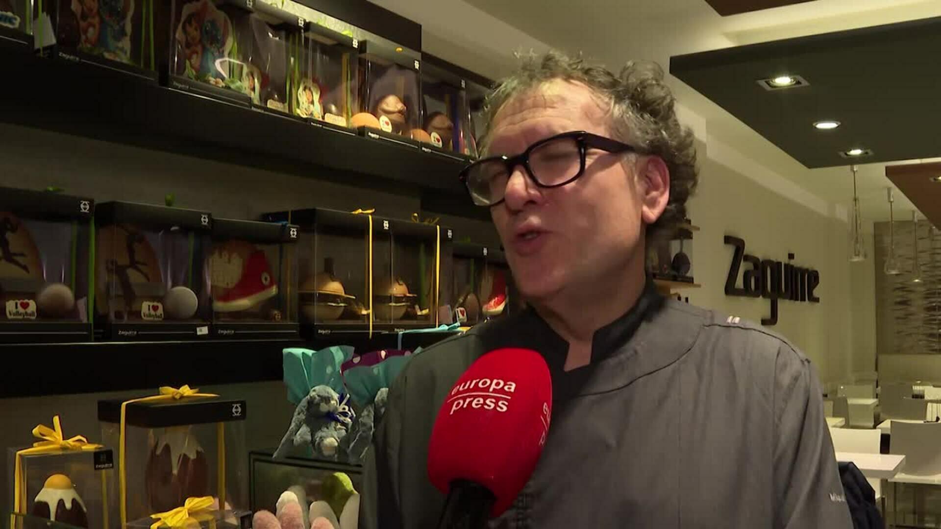 Lamine Yamal, Aitana Bonmatí y MIA Arqueóloga, las monas de pascua más solicitadas este año