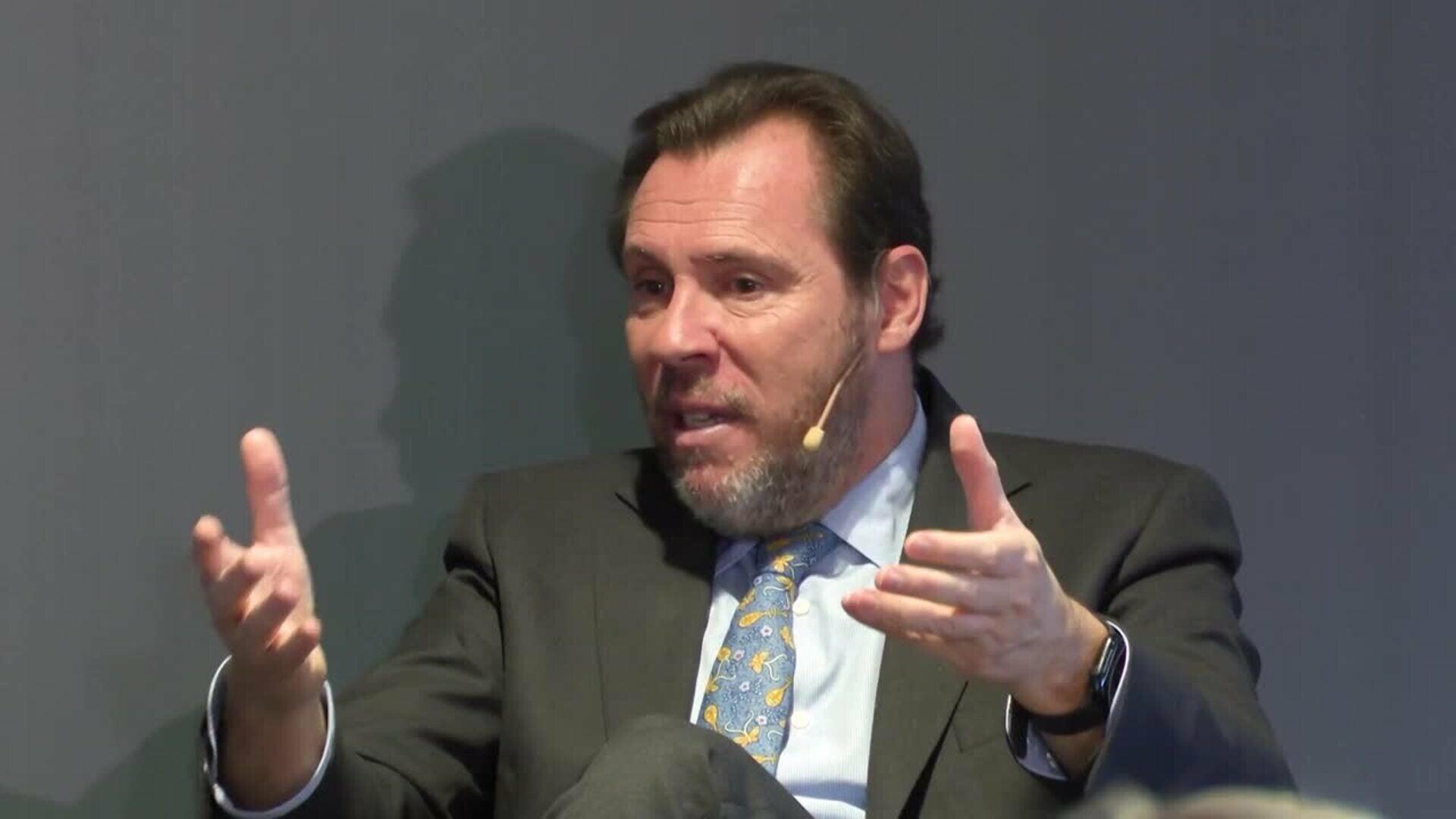 Puente aboga por un uso civil y militar de los nexos ferroviarios fronterizos