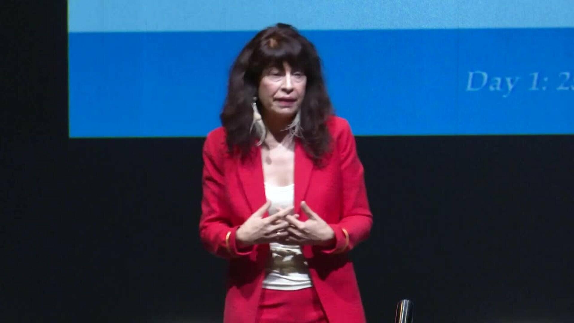 Ana Redondo apela a "reaccionar con un tsunami de regeneración" frente a la "ola reaccionaria"