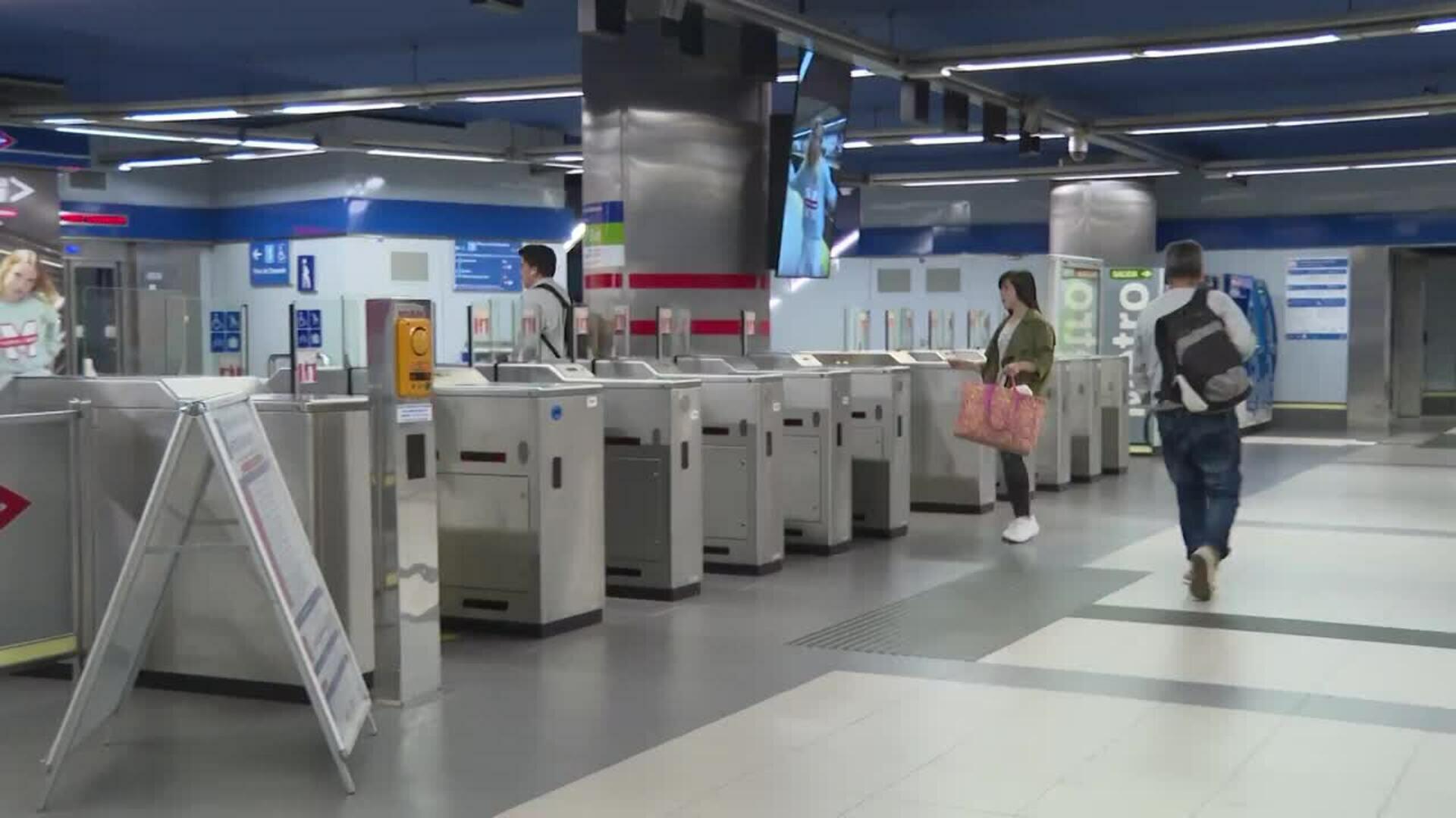 Metro de Madrid inicia el servicio a las 8.00 horas en toda la red, excepto Línea 7