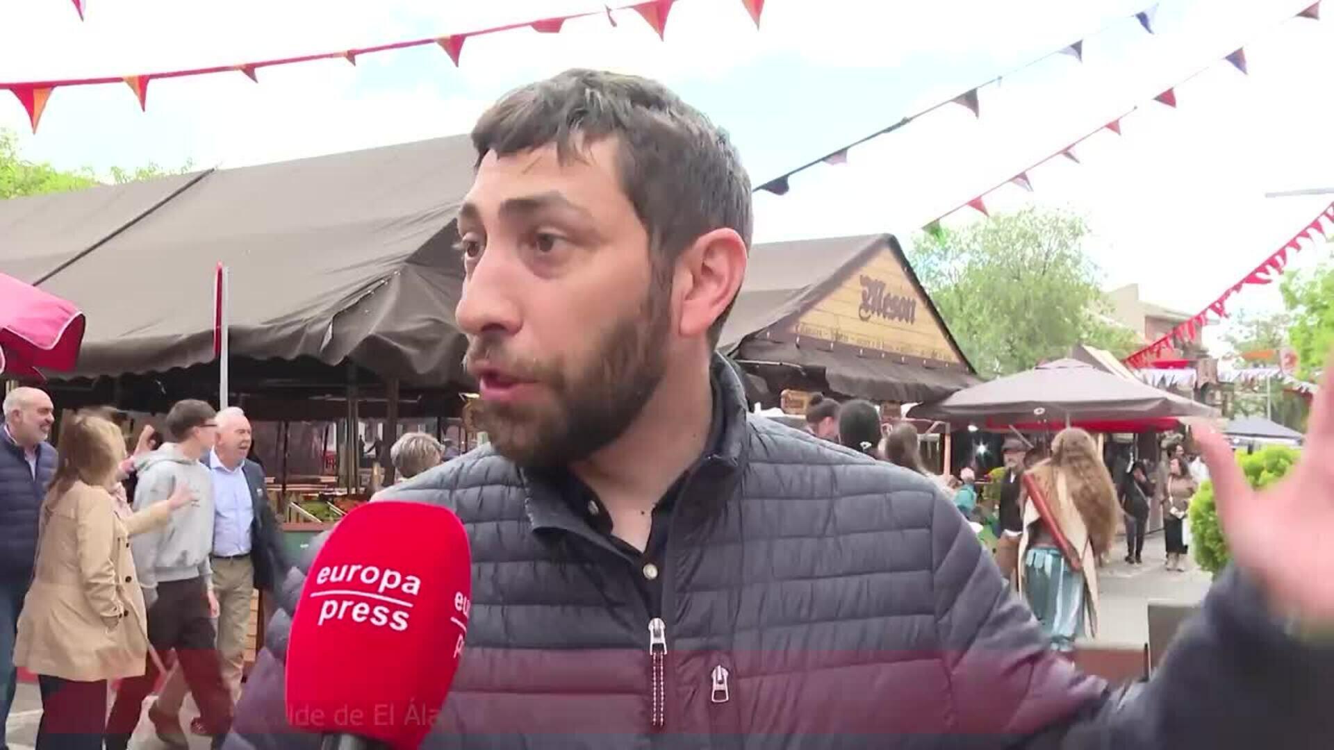 El Álamo cierra su feria más consolidada con más de 400 puestos, pasacalles y actividades