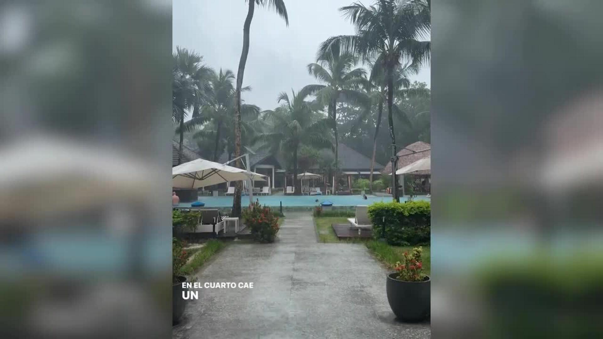 Sofia Surferss y Lola Lolita disfrutan de su último día en el paraíso