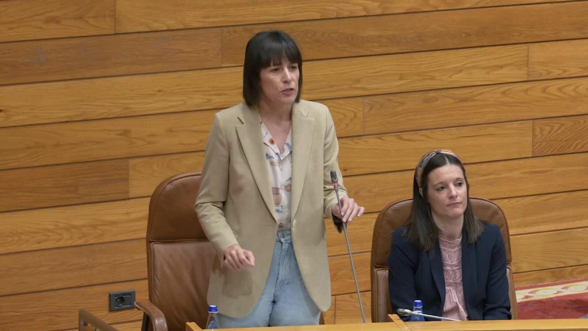 Rueda defiende que 3000 expedientes de dependencia se resolvieron en abril ante críticas de BNG