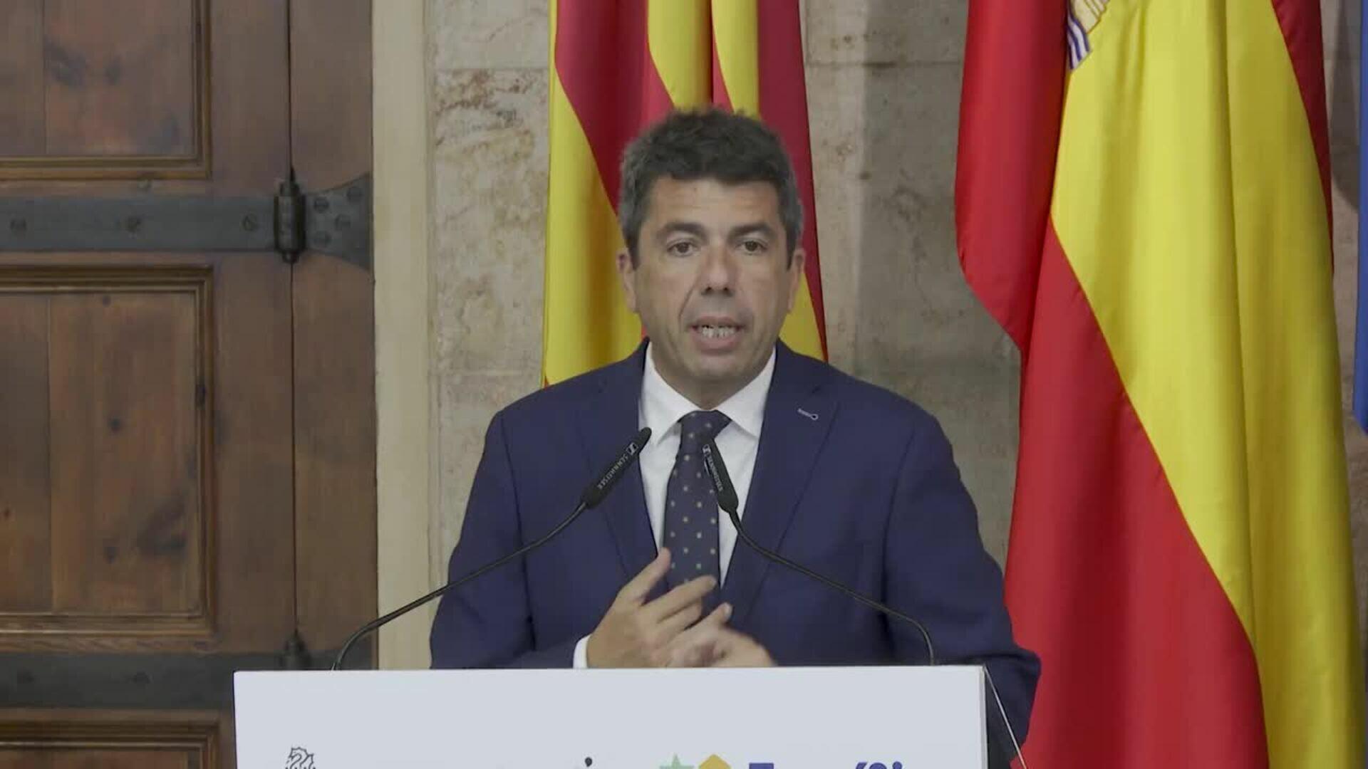 Mazón subraya el "compromiso" con las familias con la recuperación del Observatorio Valenciano