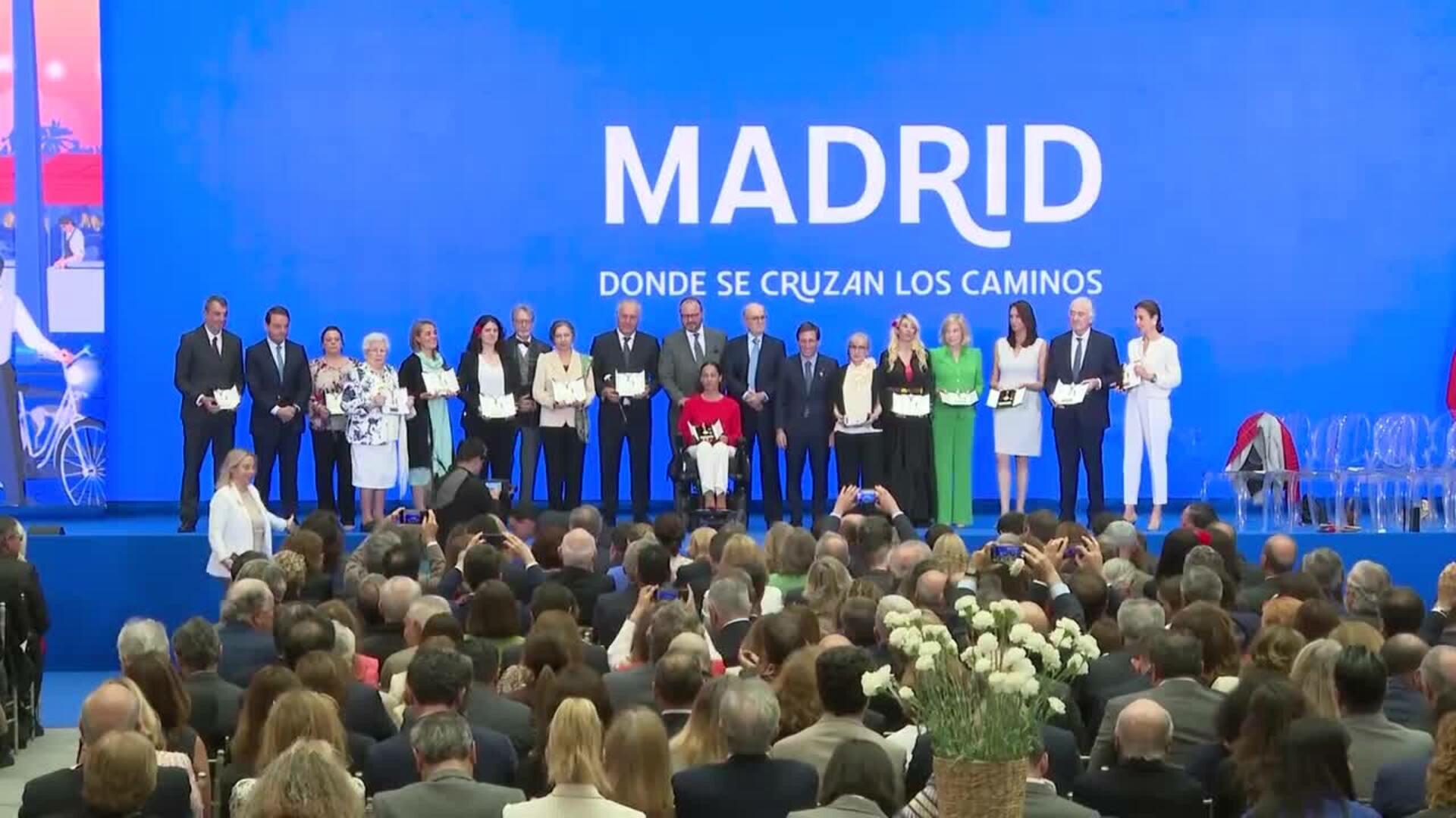 Madrid entrega sus medallas por San Isidro