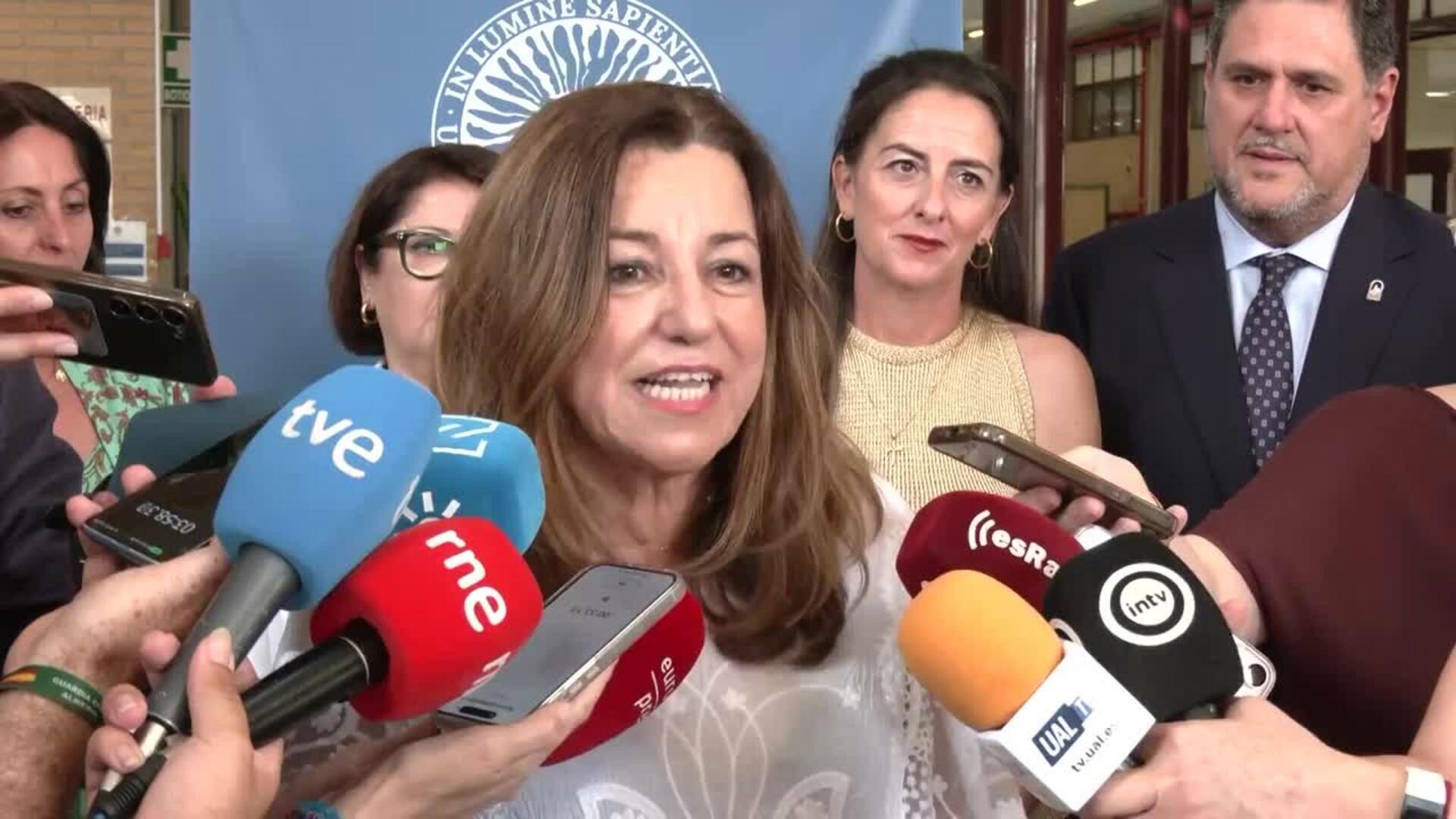 Consejera Educación augura buenos resultados de la PAU: "Nuestros alumnos están muy preparados"