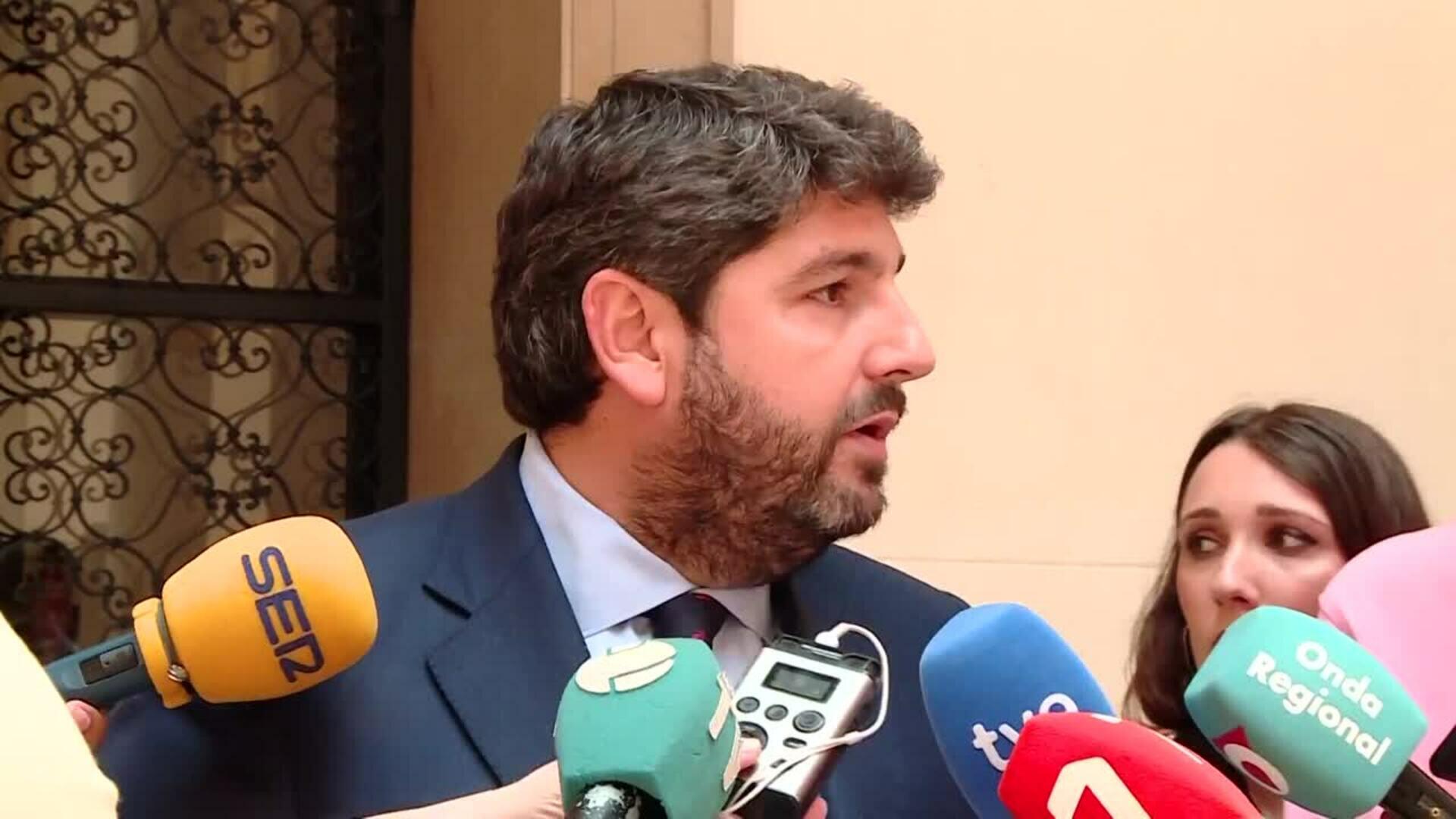 López Miras anuncia un acuerdo con Vox para desbloquear Presupuestos de la Comunidad para 2025