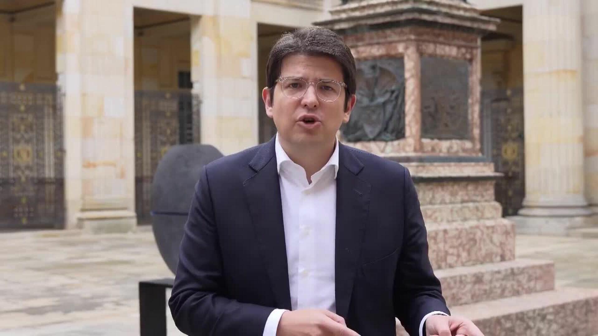 La Fiscalía de Colombia acusará de intento de asesinato al menor que disparó a Miguel Uribe