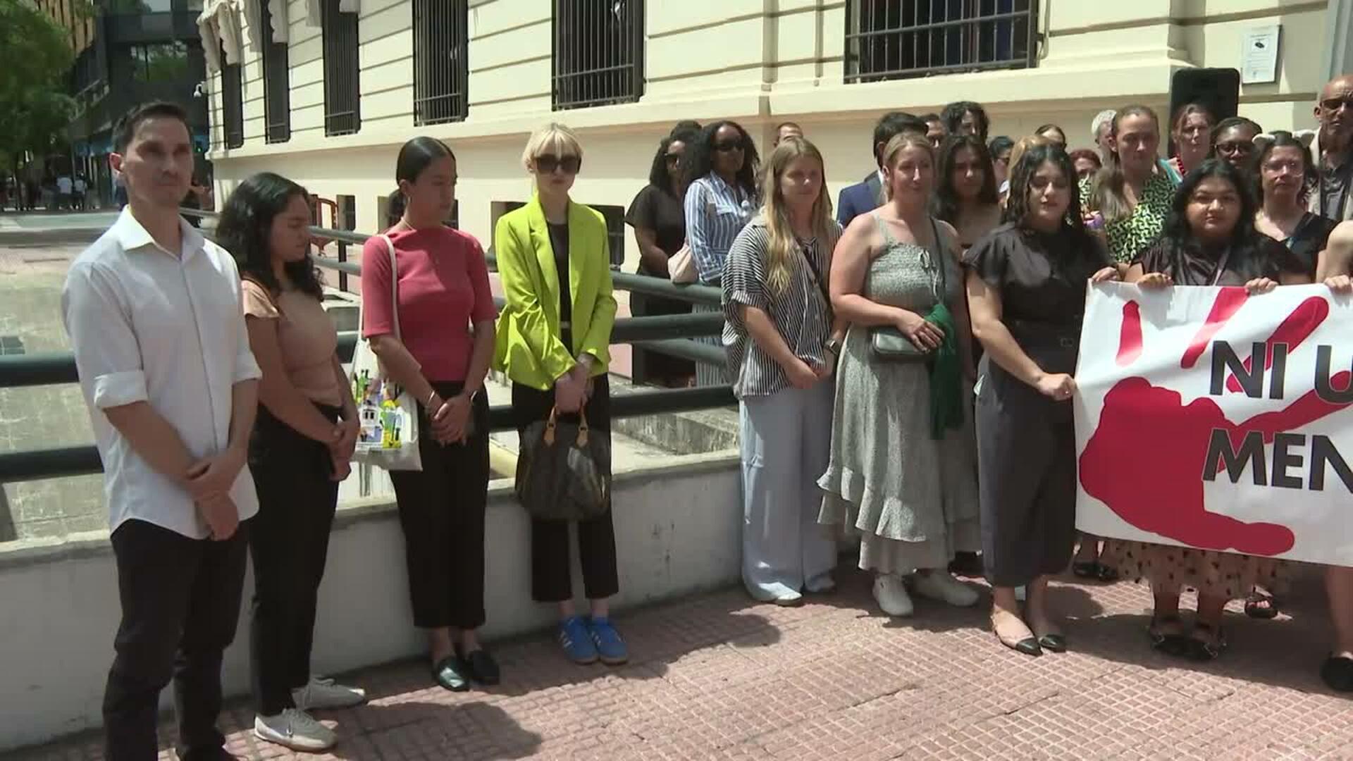 Minuto de silencio por un posible caso de violencia de género en Málaga