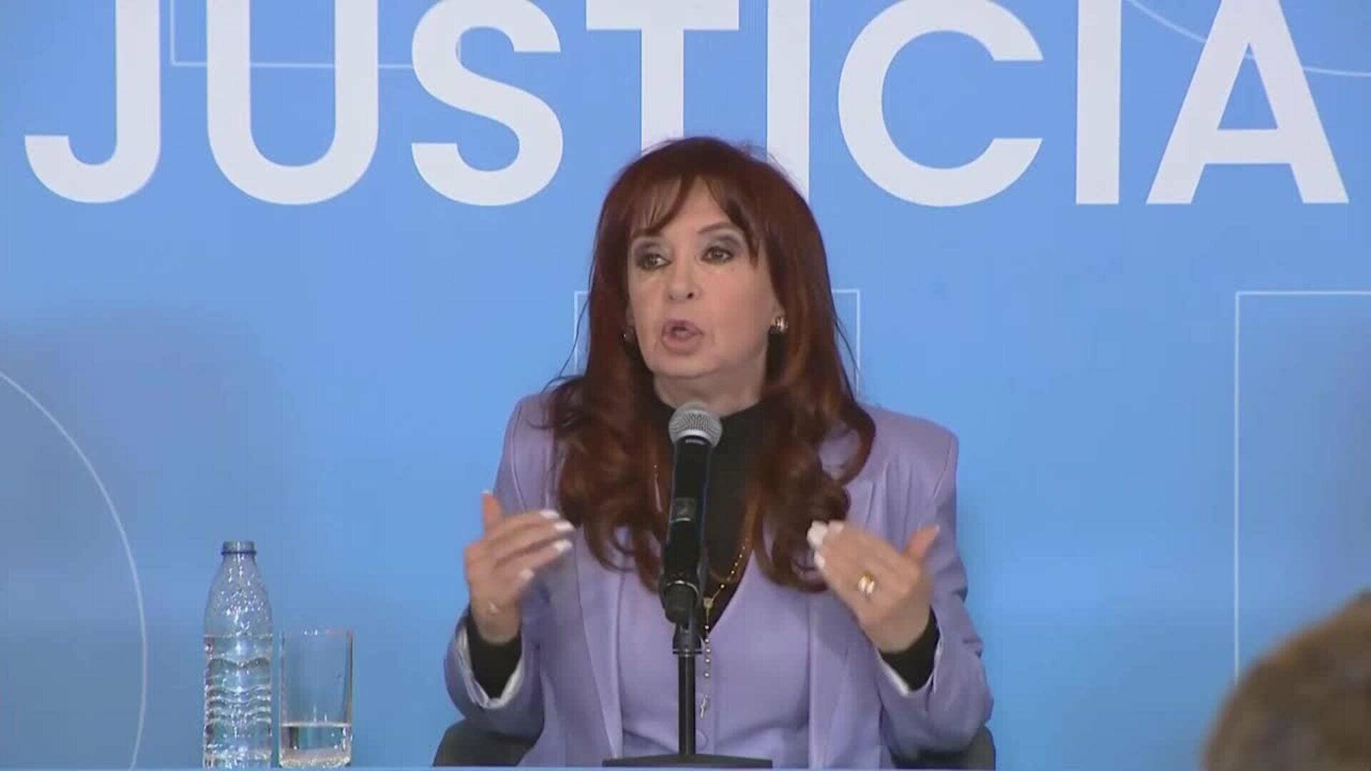 La Justicia argentina concede arresto domiciliario a la expresidenta Cristina Fernández