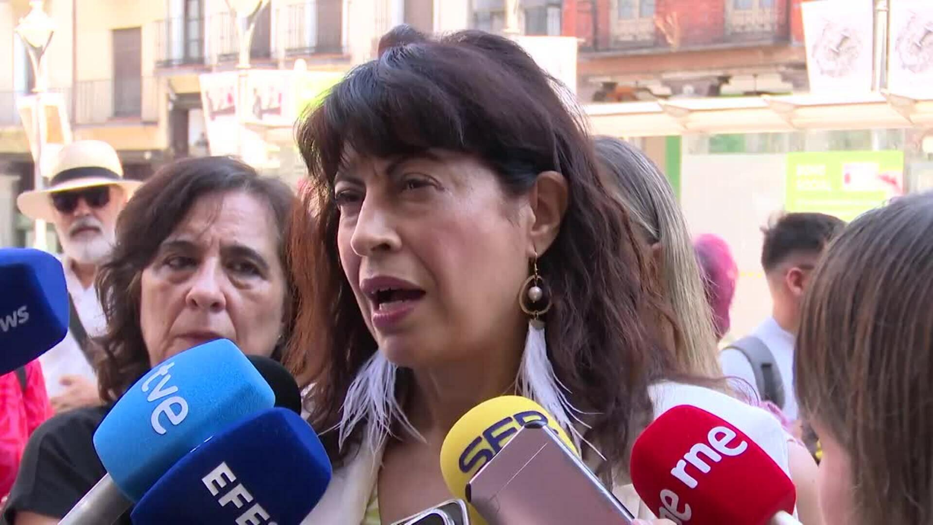 Redondo llama a una "mayor coordinación" entre administraciones contra la violencia de género