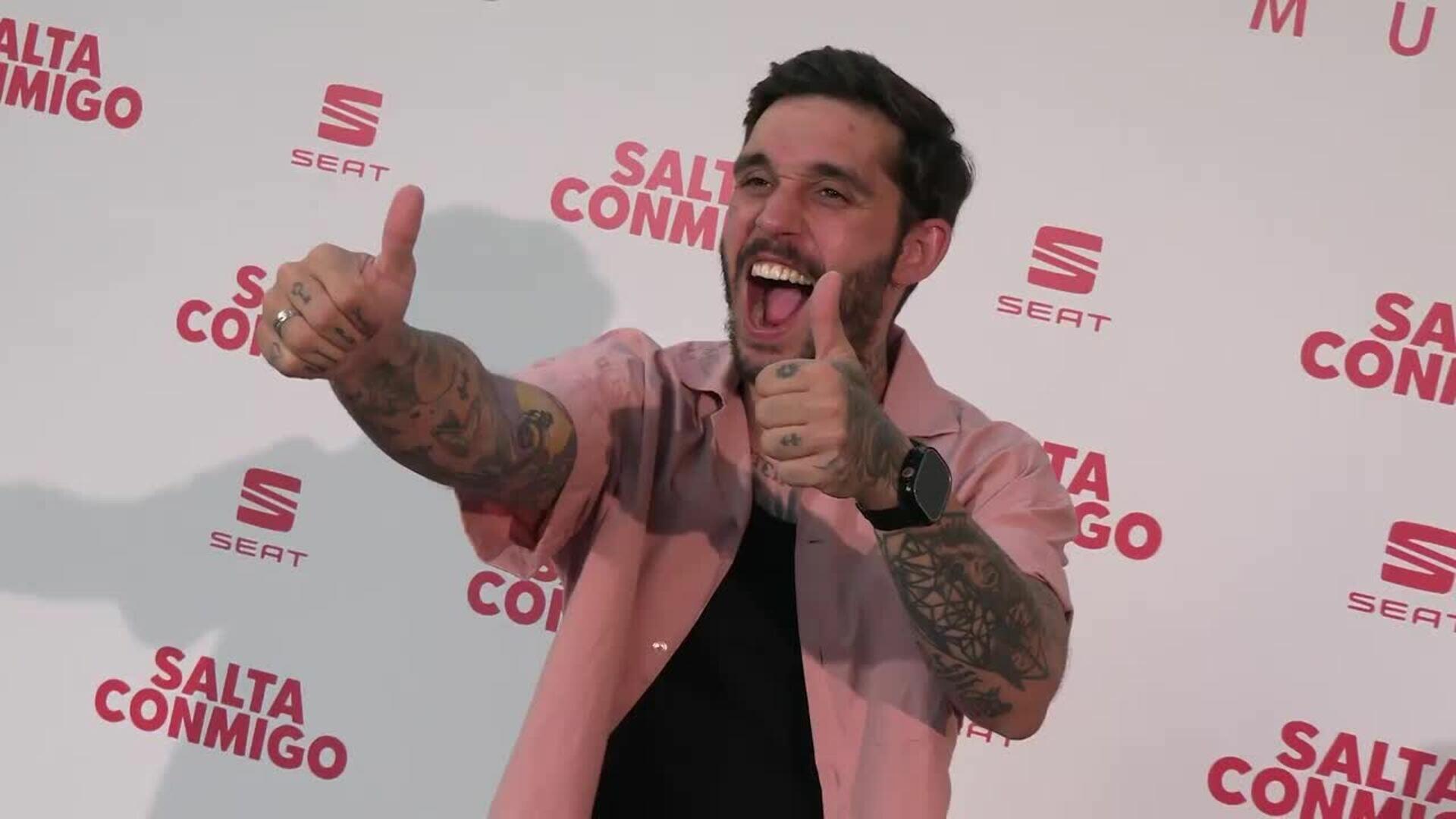 Víctor Elías desvela cómo fue actuar con Ana Guerra en televisión