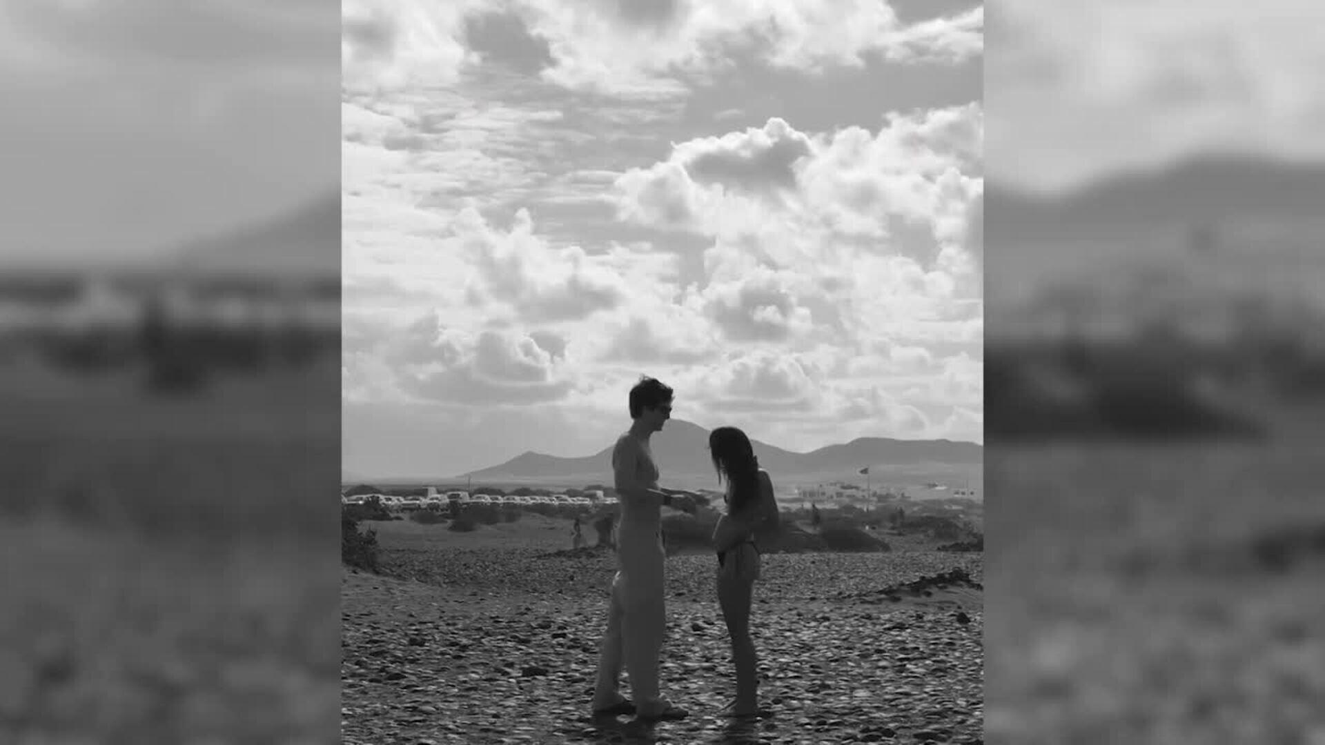 Bea Gimeno y Nacho Aragón: Derroche de amor en Ibiza viviendo su último verano siendo dos