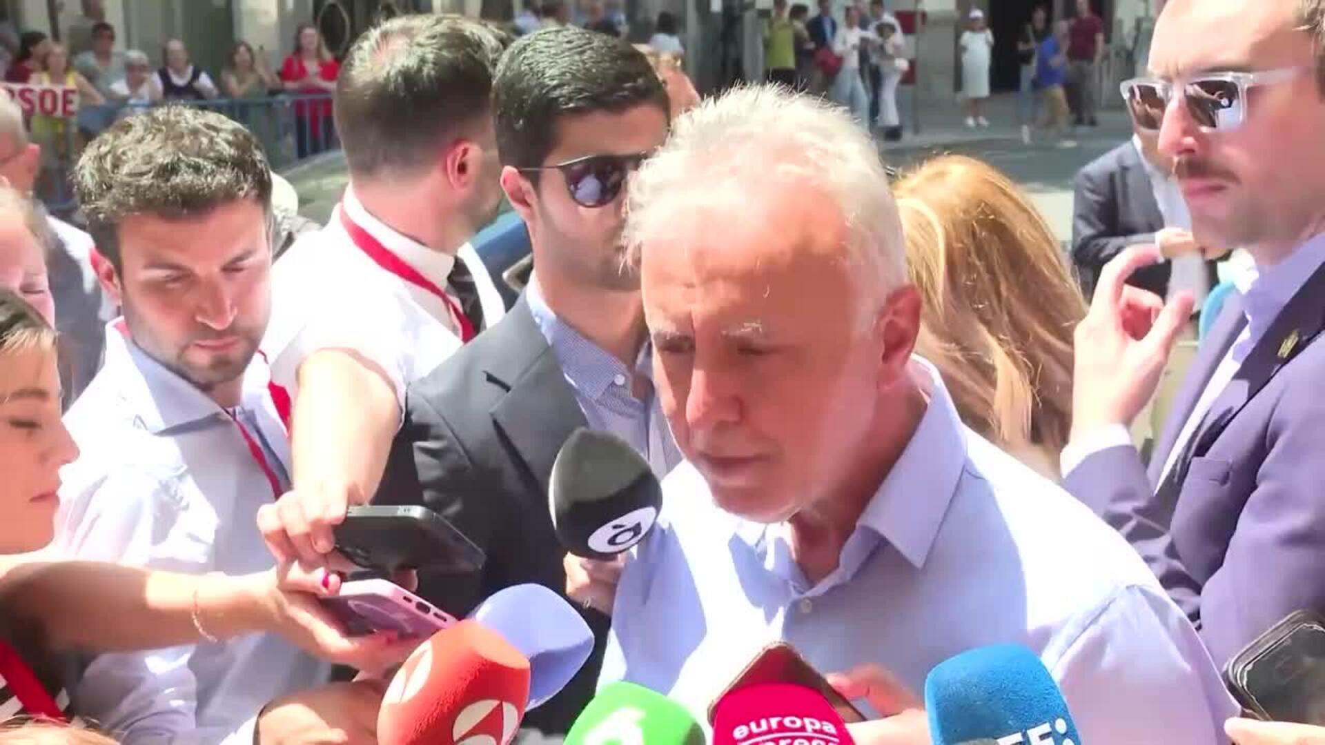 Torres dice que hay una "aplastante mayoría" a favor de que el Gobierno continúe