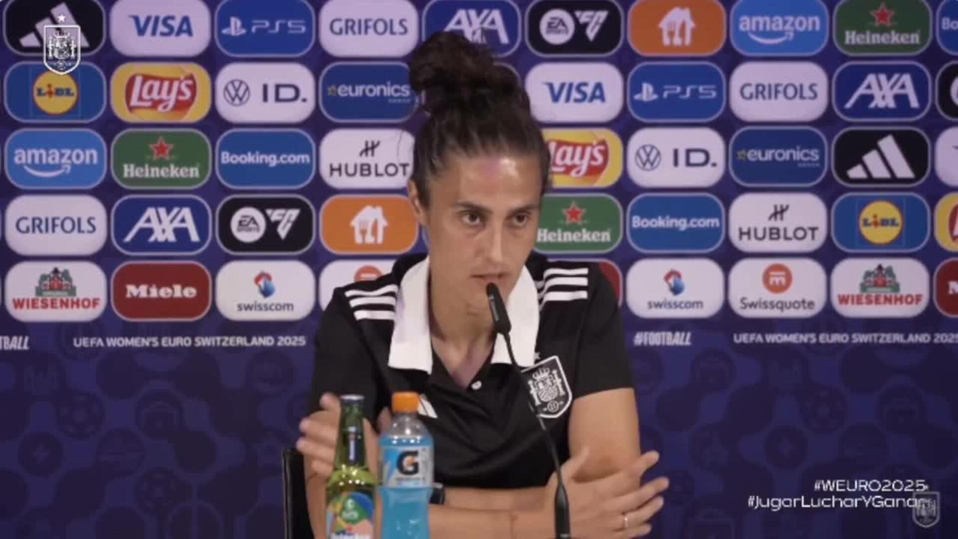 Montse Tomé: "Tenemos defensas de mucho nivel, yo creo que no es una debilidad"