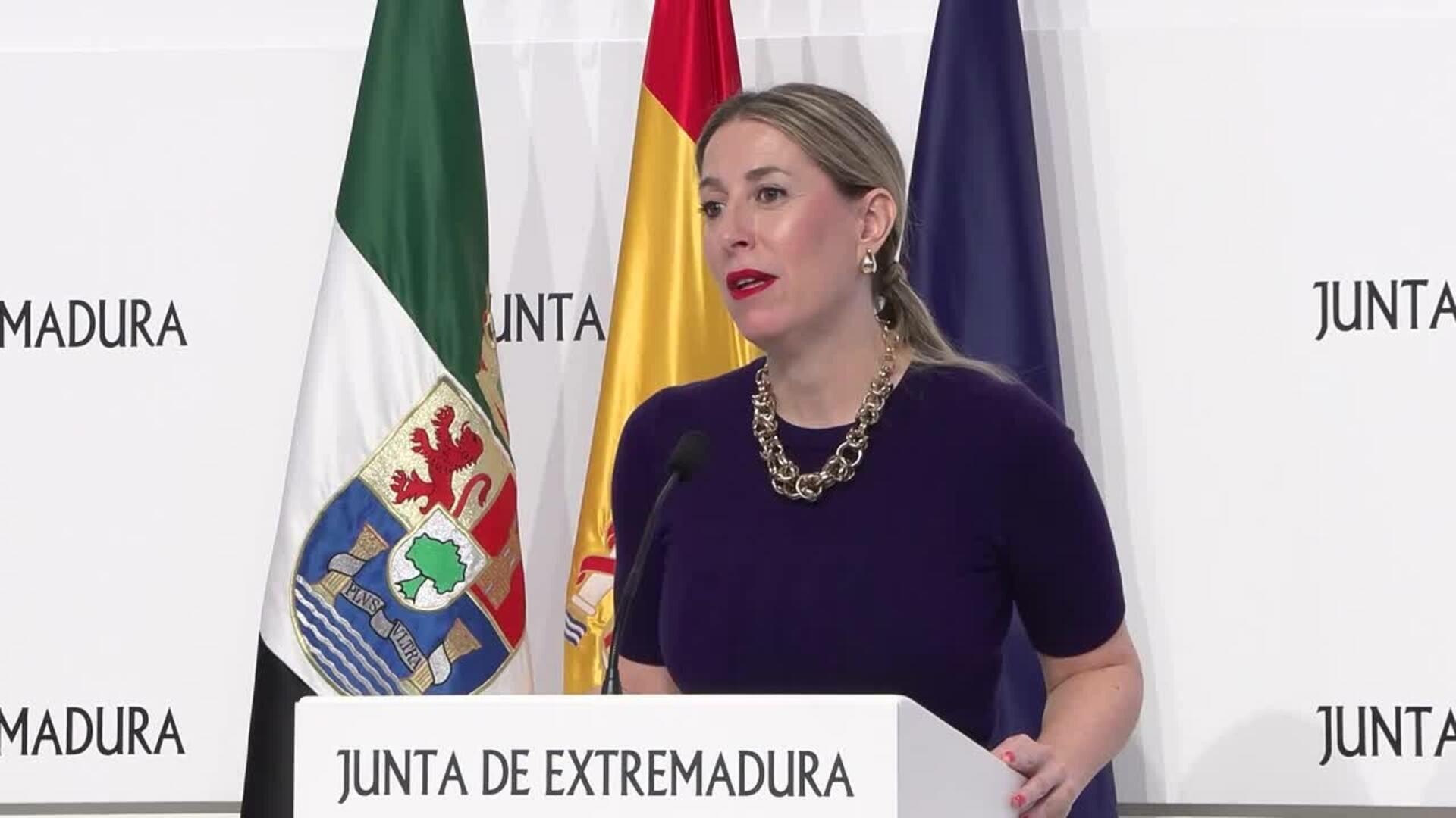 Guardiola pide al Gobierno "coordinación" en el reparto de menores migrantes