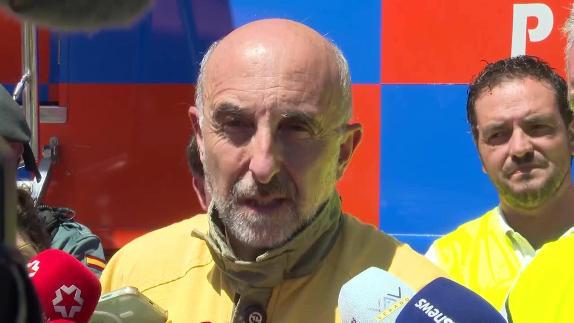 La evolución del fuego de Mombeltrán (Ávila) "no es halagüeña" y afecta a 500 hectáreas