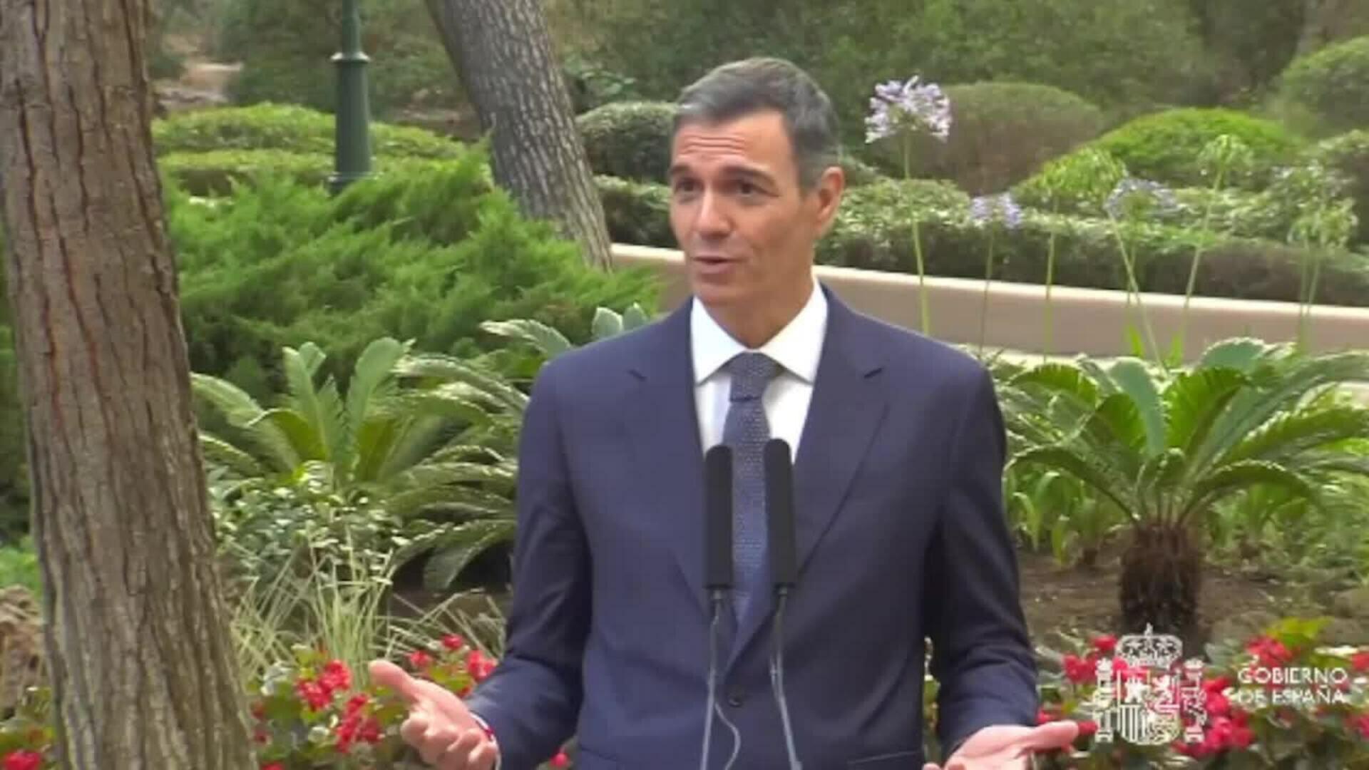 Sánchez cierra filas con el fiscal general y niega una crisis de Gobierno