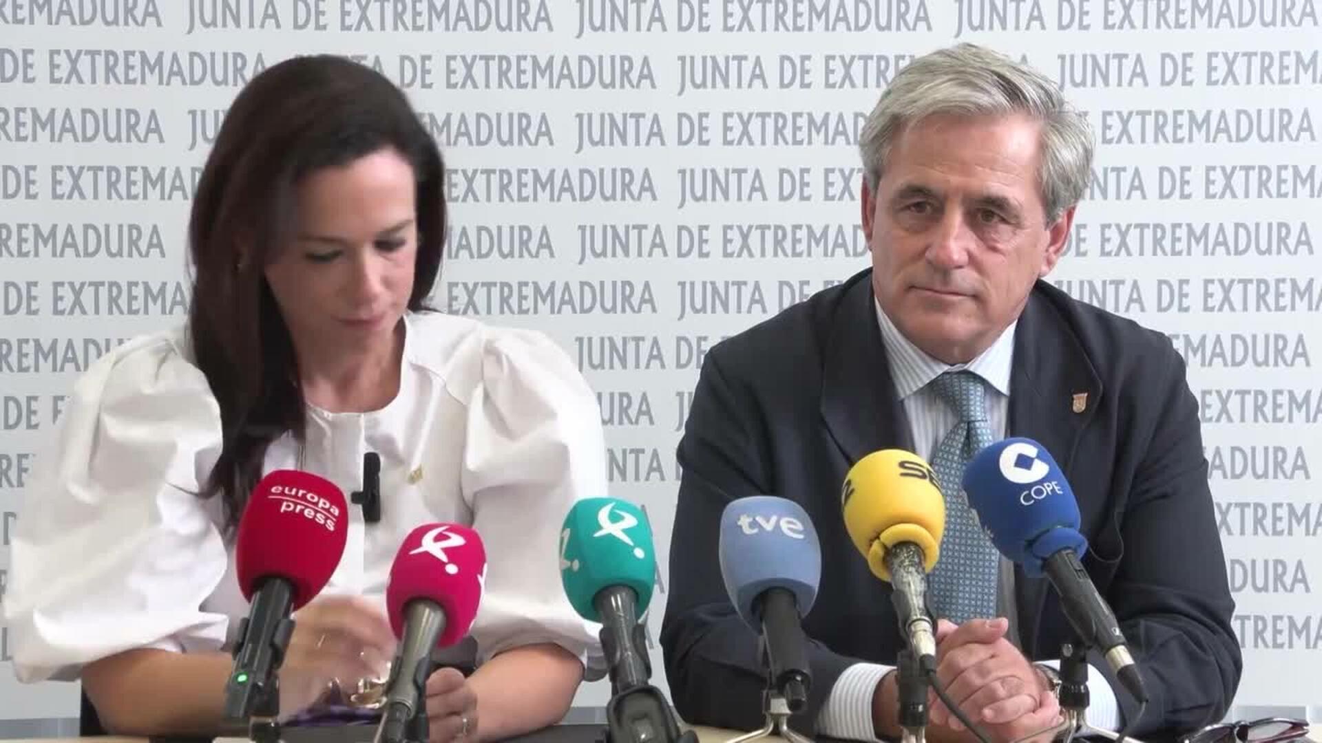 Dimite el consejero de Gestión Forestal de Extremadura tras ser acusado de falsear currículum