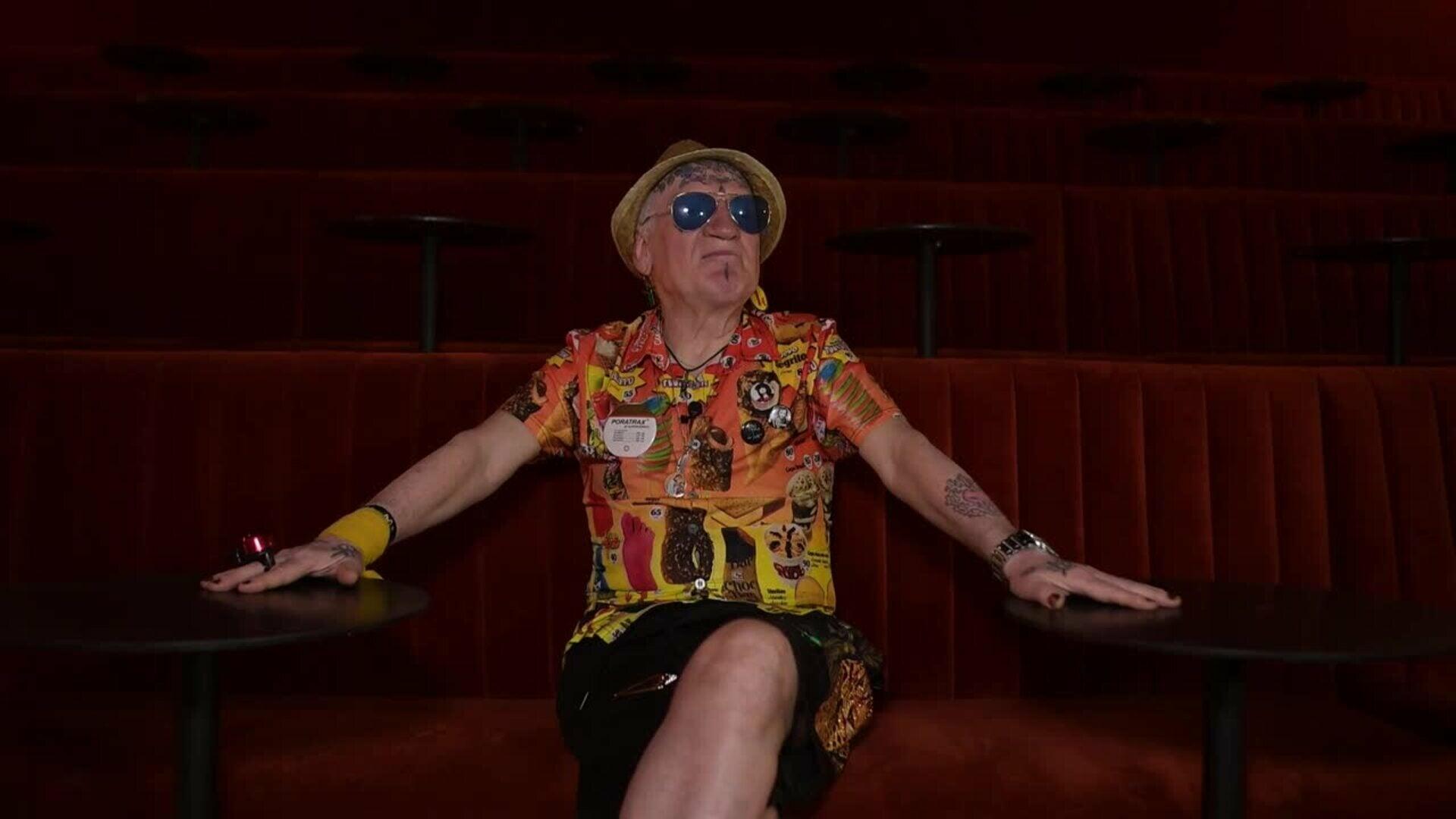 Paco Clavel: "Pretendo que la gente se divierta conmigo, pero también que piense"