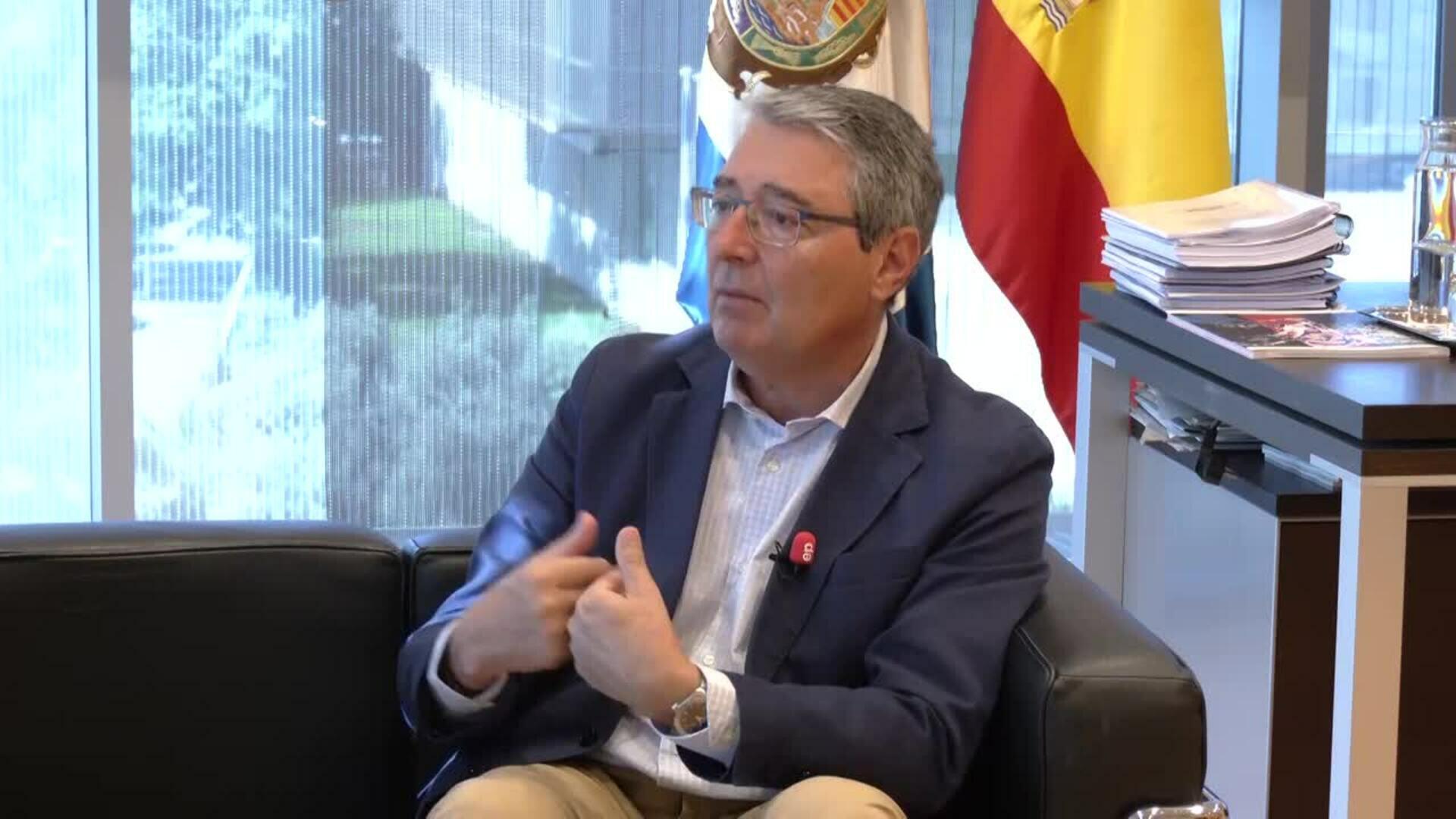 Salado ensalza su Diputación como "la más solidaria y colaborativa con alcaldes en la historia"