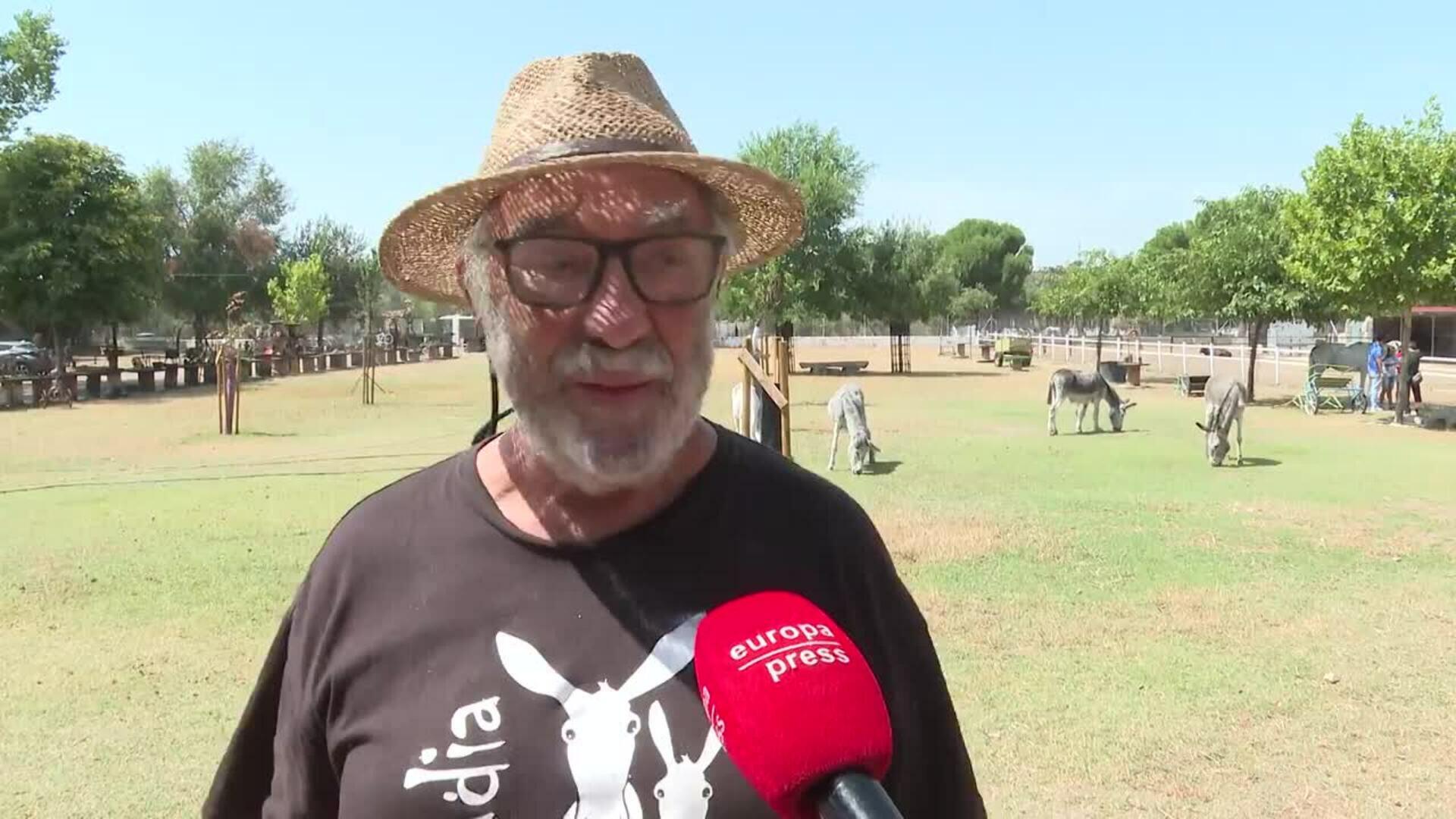 Fundador de Burrolandia destaca la "gran suerte" que ha tenido el centro