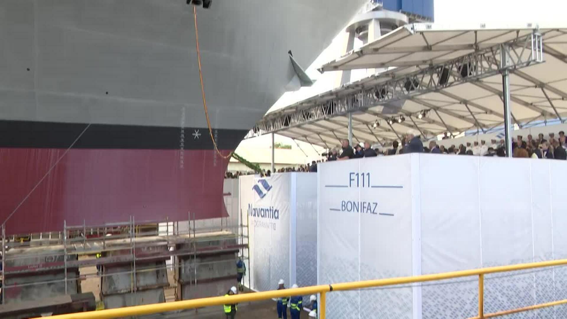 La botadura de la fragata F-111 reúne en Ferrol a Sánchez, la reina Sofía y Yolanda Díaz