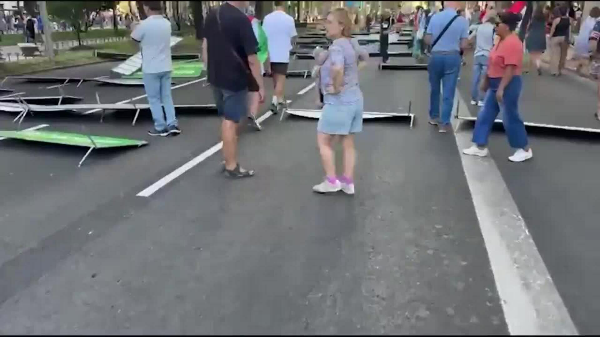 Los manifestantes paran a los ciclistas a su entrada en Madrid