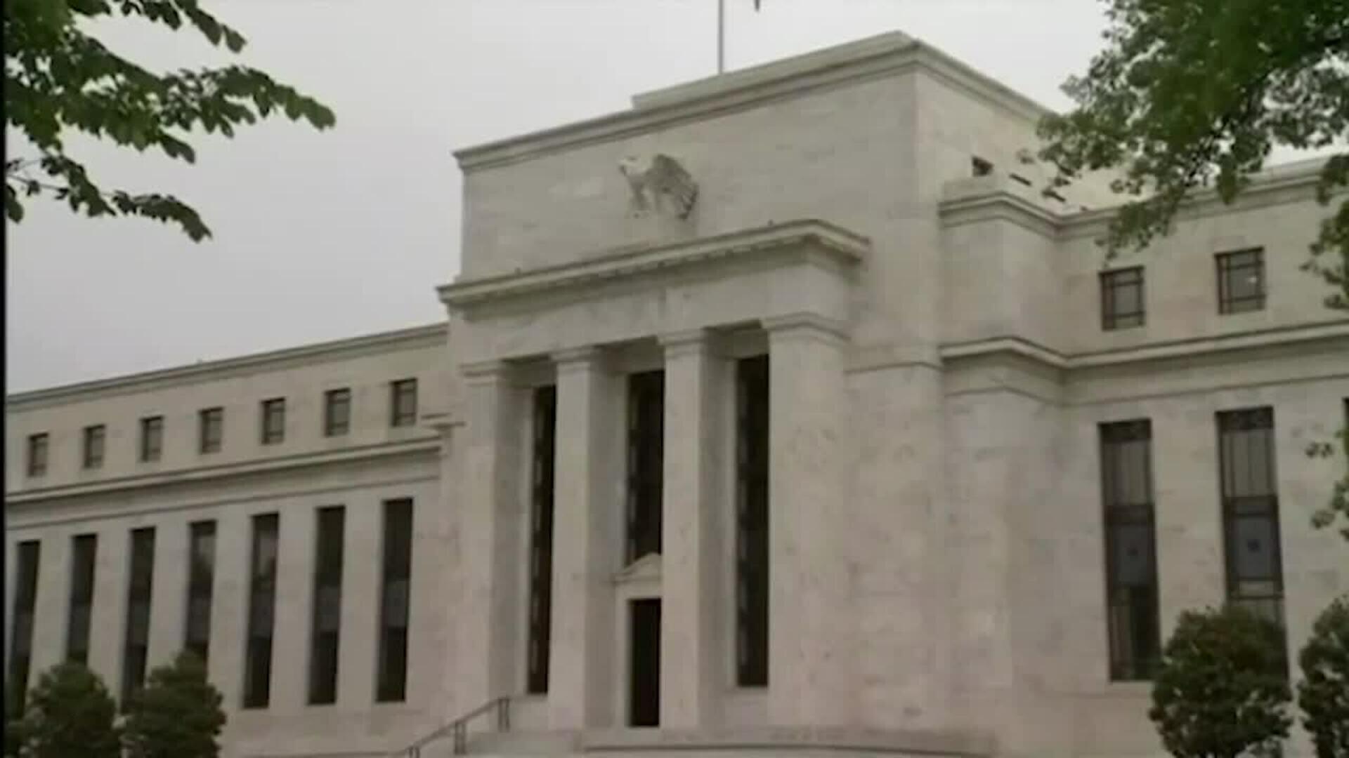 La Fed cumple con el guion y baja los tipos en 25 puntos básicos tras mantenerlos congelados