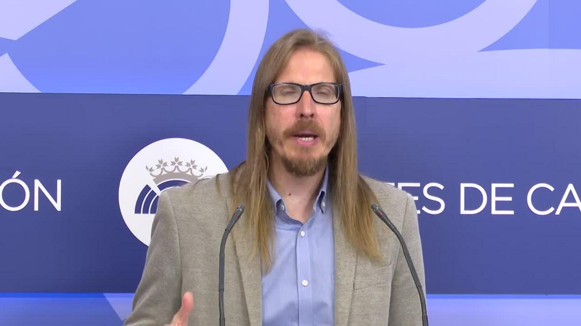 Fernández ve a Mañueco "responsable" de la trama eólica y critica que se "esconda"