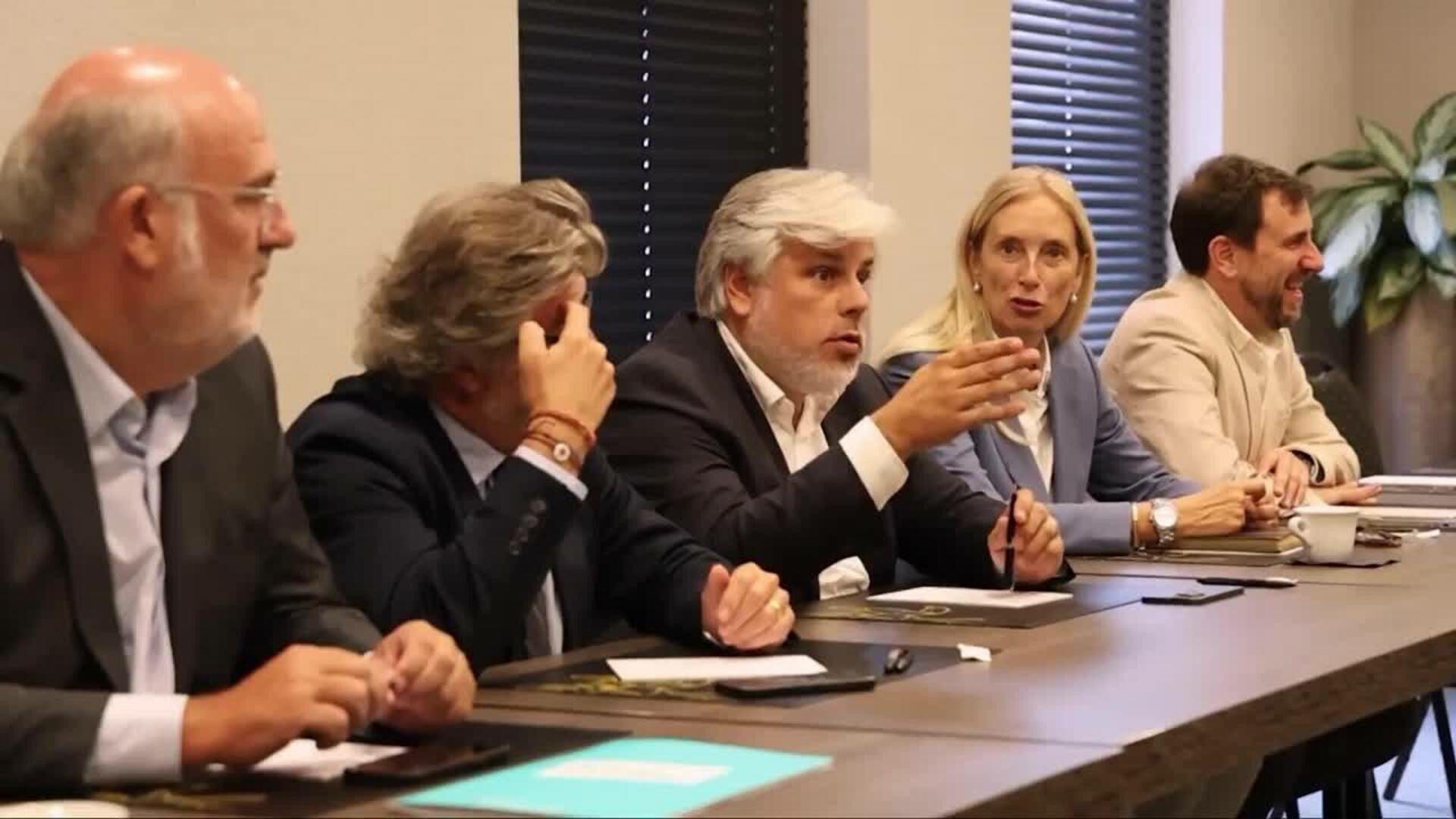 El PSOE se reunirá con Junts para abordar su relación y las negociaciones pendientes