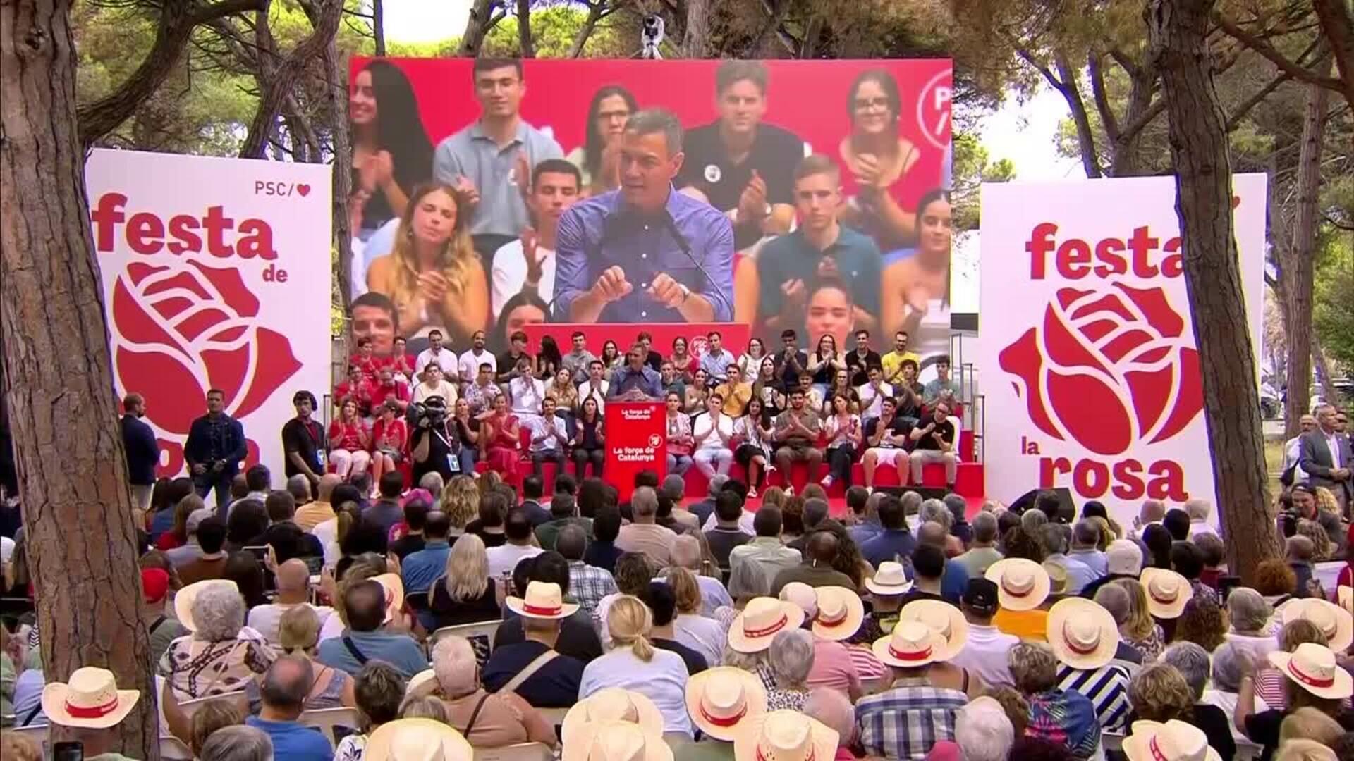 Las críticas de Aznar a Sánchez centran el debate político