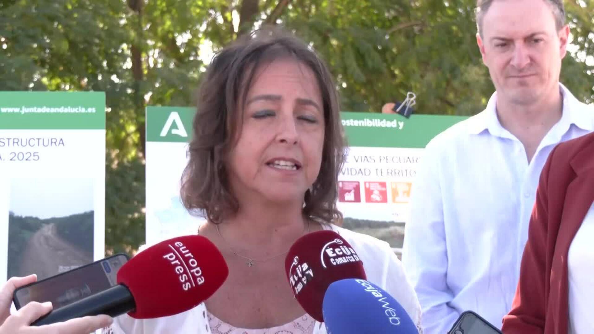 Andalucía inaugura la restauración de la Cañada Real de Friillas en Écija (Sevilla)