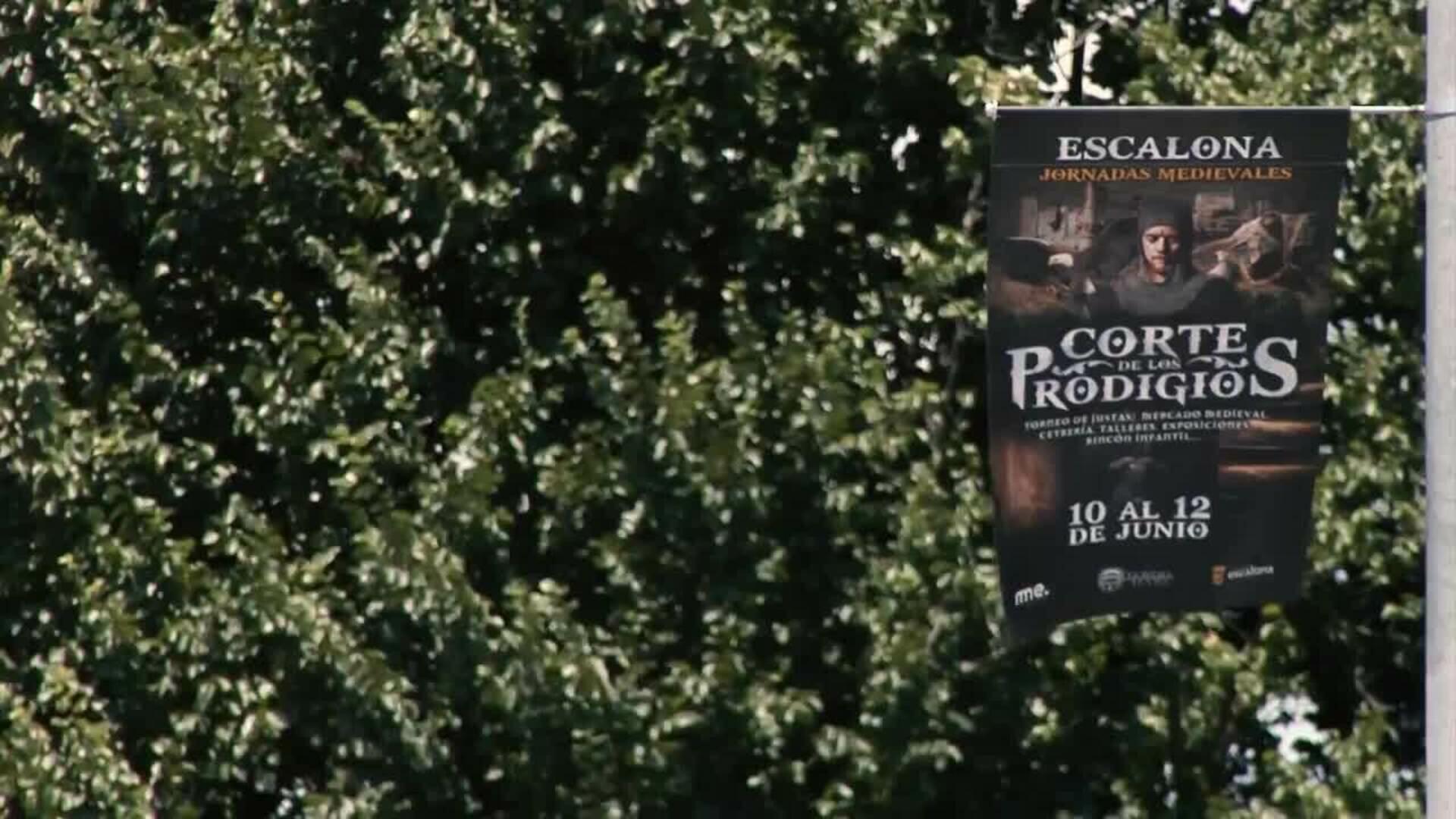 Escalona vela armas antes de estrenarse como campo de batalla en las IV Jornadas Medievales