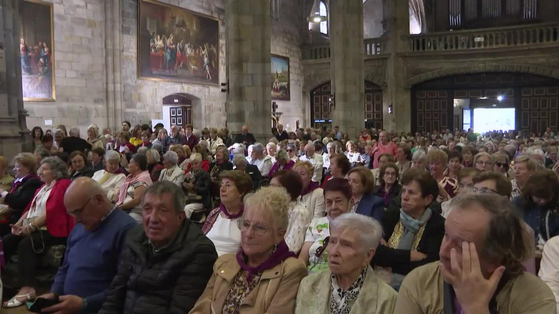 Cientos de personas asisten en Bilbao a los actos con motivo de la Romería de Begoña