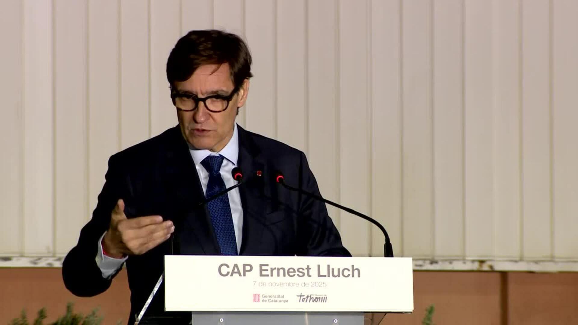 Bautizan el CAP Les Corts de Barcelona con el nombre de Ernest Lluch, asesinado por ETA