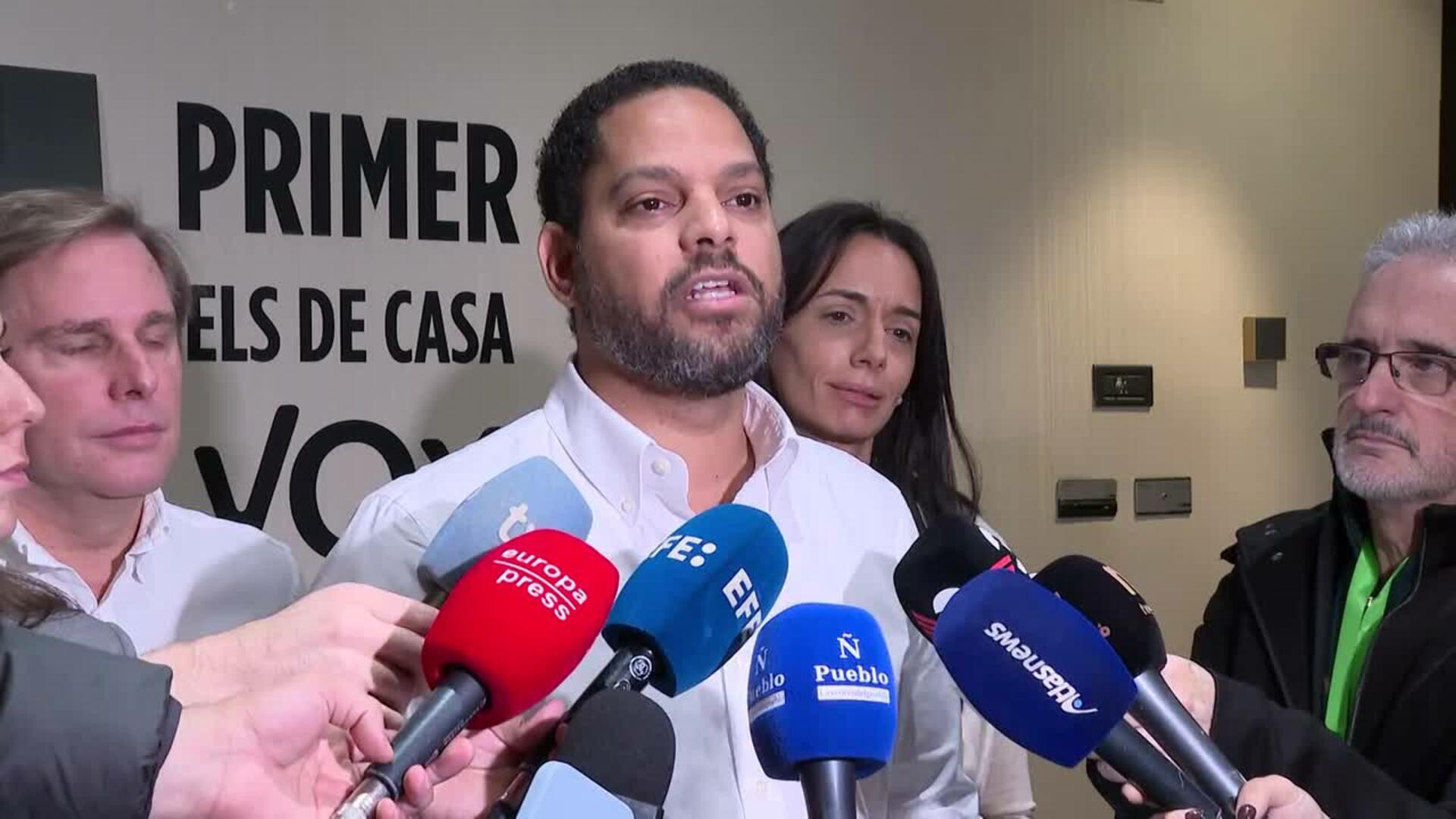 Ignacio Garriga (Vox) ve al PP dispuesto a "poner el interés de los valencianos en el centro"