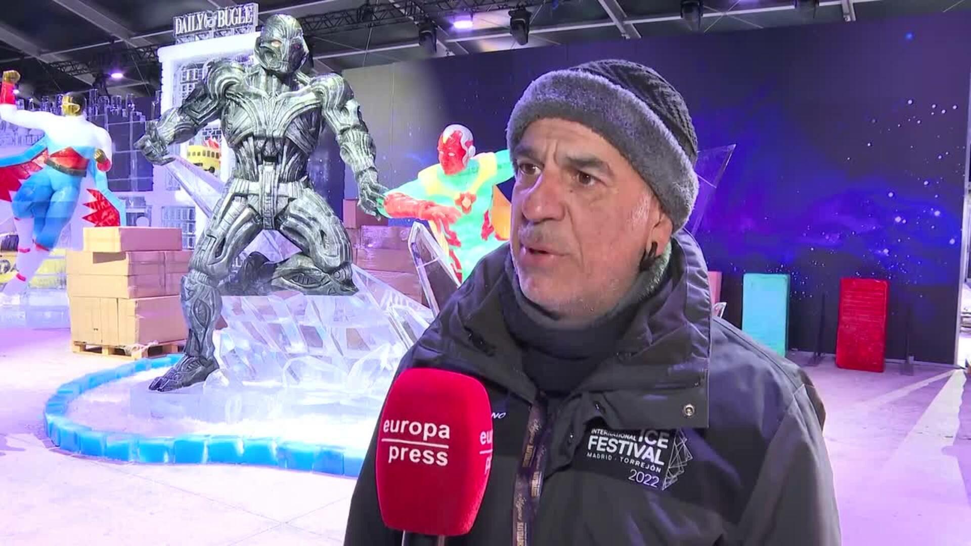 Los mejores escultores de hielo compiten en Torrejón de Ardoz por el campeonato del mundo
