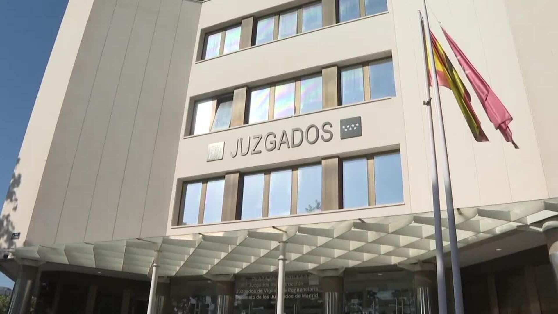 Peinado encarga informe para esclarecer si Gómez hizo intrusismo al firmar pliegos