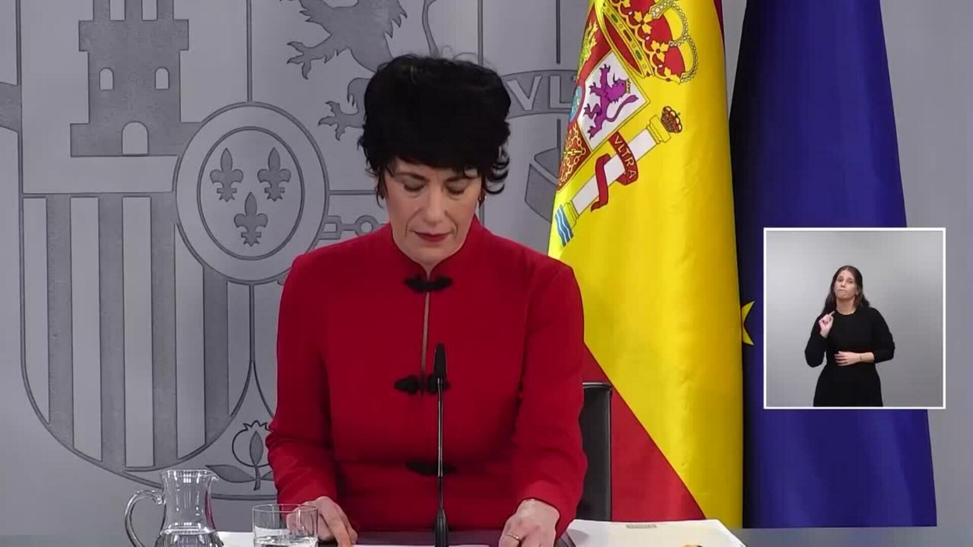 Cruce de reproches entre Gobierno y oposición por los mensajes entre Feijóo y Mazón