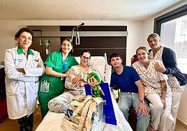 Vithas Las Palmas da la bienvenida a Aisha Sosa, su primer bebé en 2026