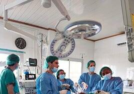 El médico que cura los riñones en África