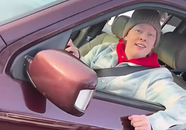 El vídeo que grabó el agente del ICE antes de matar a una mujer en Mineápolis agita EE UU