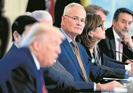 Trump propone dejar a ExxonMobil fuera de sus planes petroleros en Venezuela