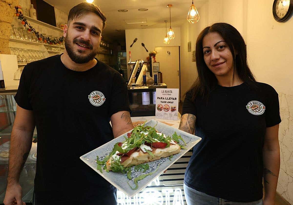 La Ruota, la nueva pizzería que conquista Triana por porciones