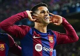 Cancelo completa el puzle de Flick