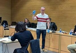 Las médicos forenses fueron tajantes: «Una de las cuchilladas que recibió Yenedey Jesús N.M. fue mortal»