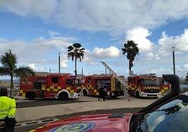 Bomberos suma tres camiones diseñados como «un traje a medida» para Las Palmas de Gran Canaria
