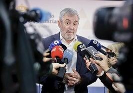 Clavijo pide que Canarias esté en la media de la financiación y no con fondos de compensación